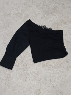 Anthropologie Black One-Shoulder Lace-Trim Bandeau